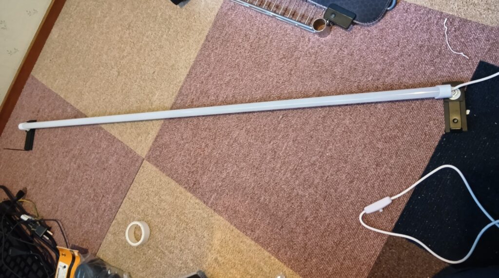 長さ約1mのLEDバーライト