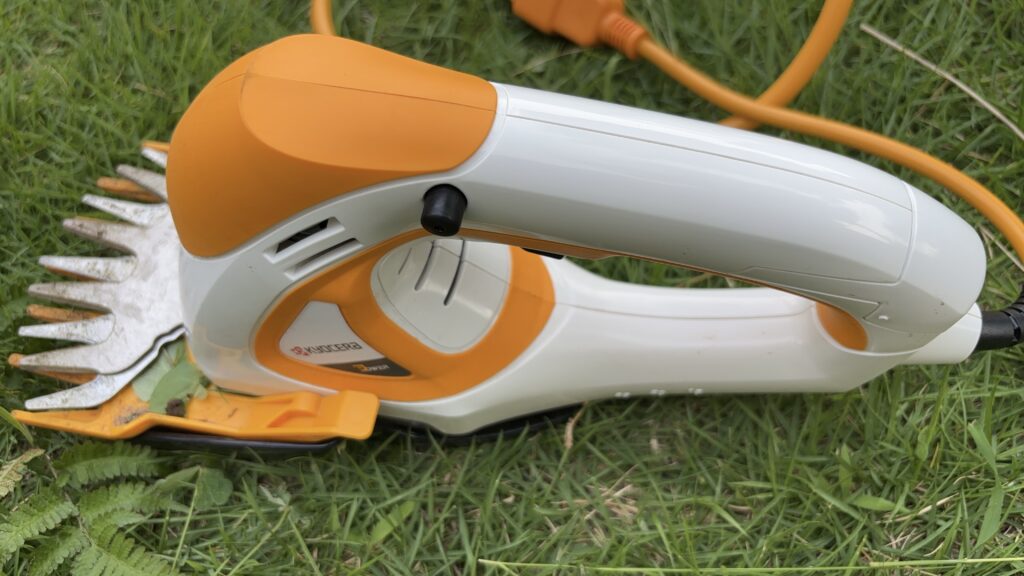 AC式芝バリカン　（京セラ製）